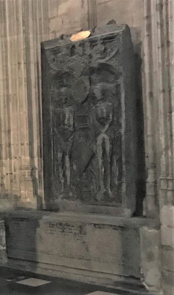 Transi Claude Bouton avant